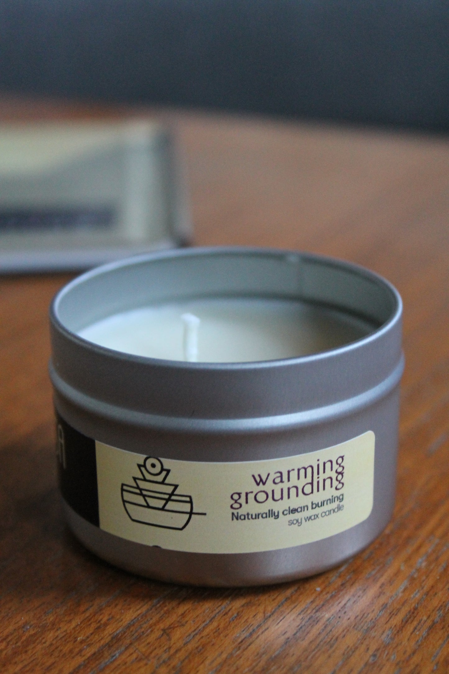 Vata Cinnamon Cedarwood Aromatherapy Candle